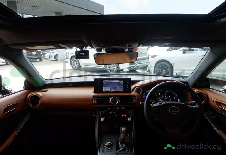Lexus IS Black