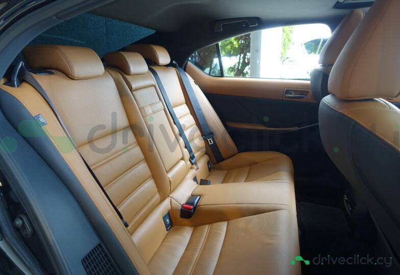 Lexus IS Black
