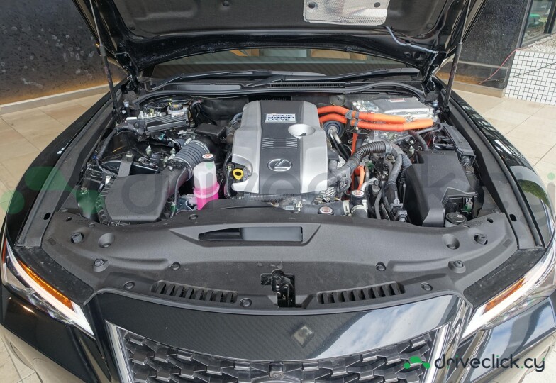 Lexus IS Black