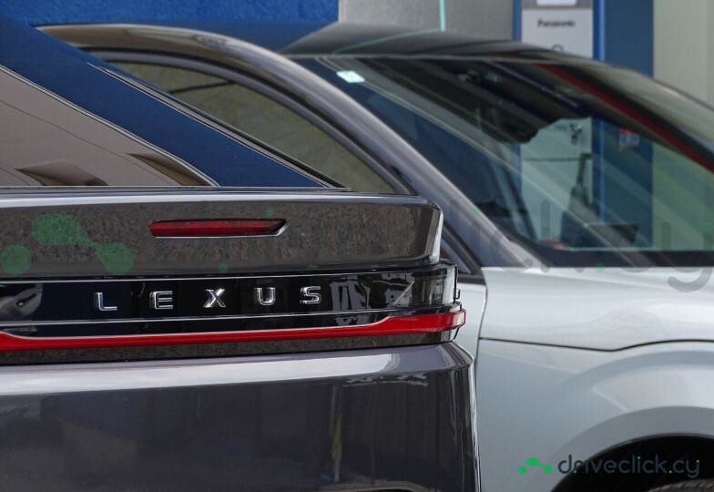Lexus RZ Grey