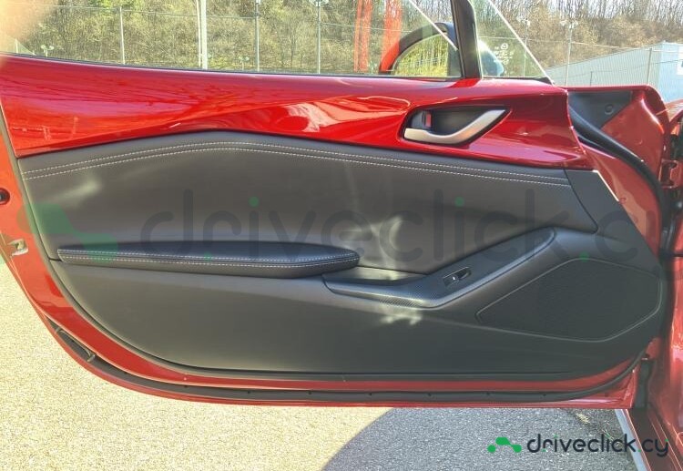 Mazda Roadster Red