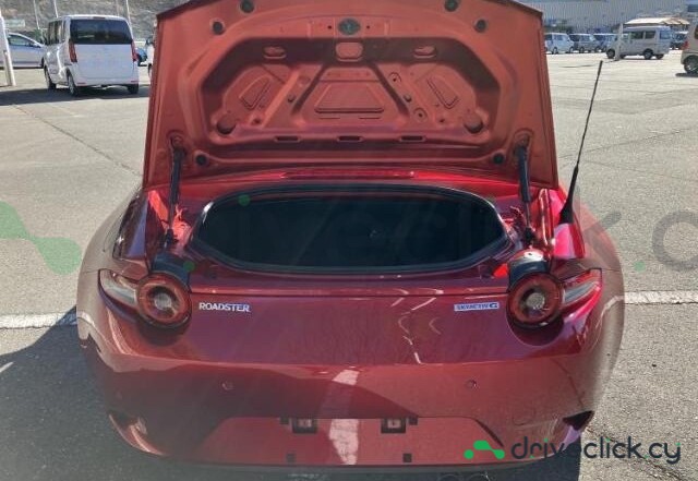 Mazda Roadster Red