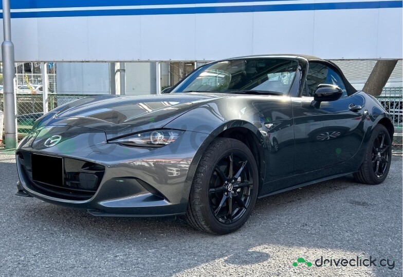 Mazda Roadster Grey