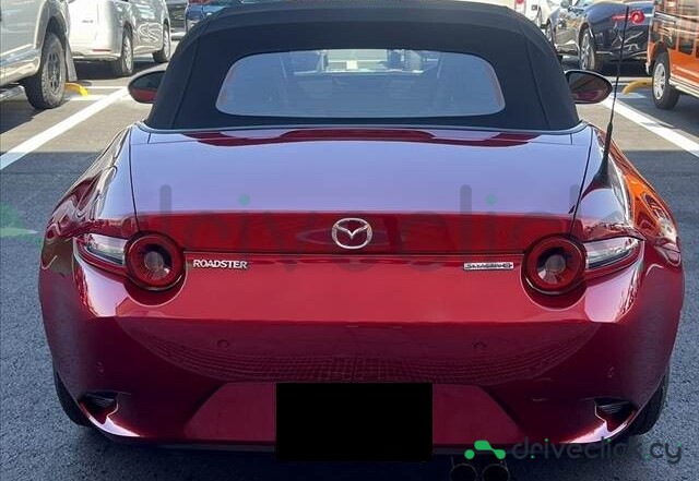 Mazda Roadster Red