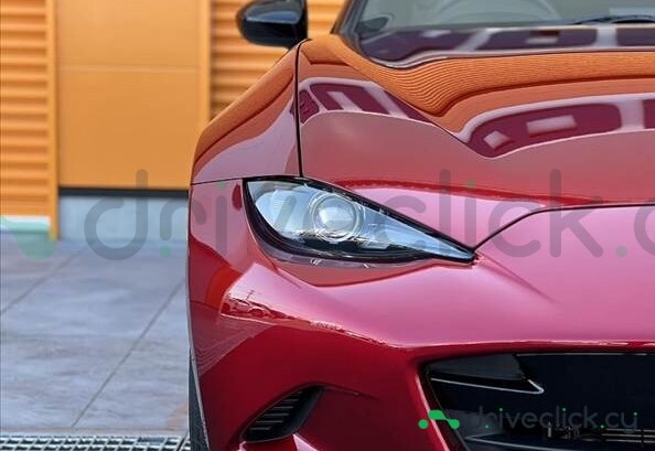 Mazda Roadster Red