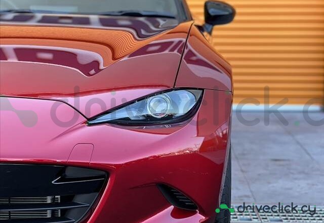 Mazda Roadster Red