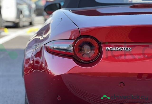 Mazda Roadster Red
