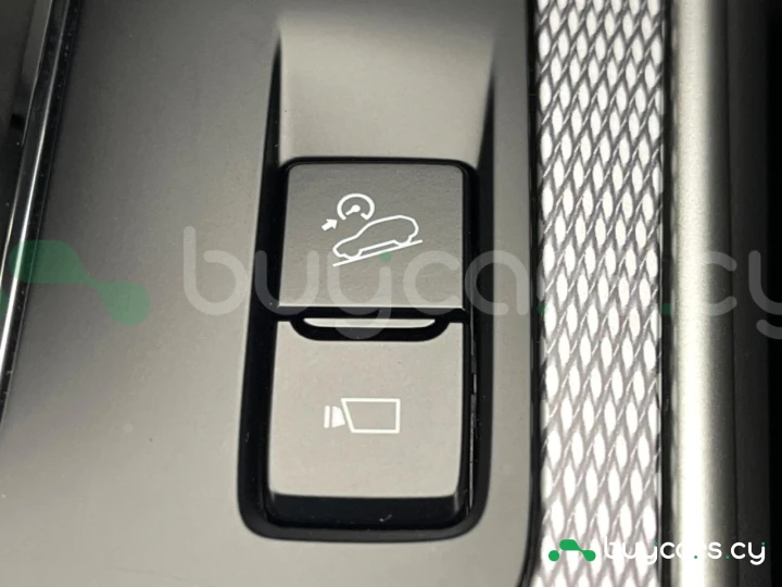 Mazda CX-80 Темно-красный