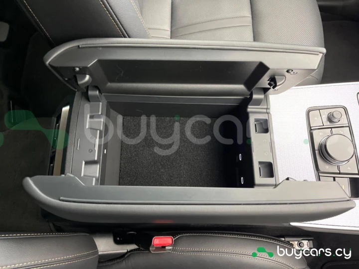 Mazda CX-80 Темно-красный