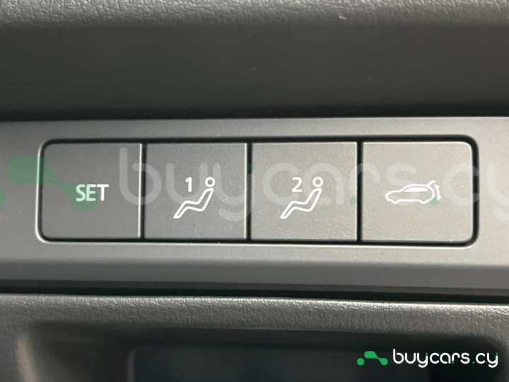 Mazda CX-80 Темно-красный