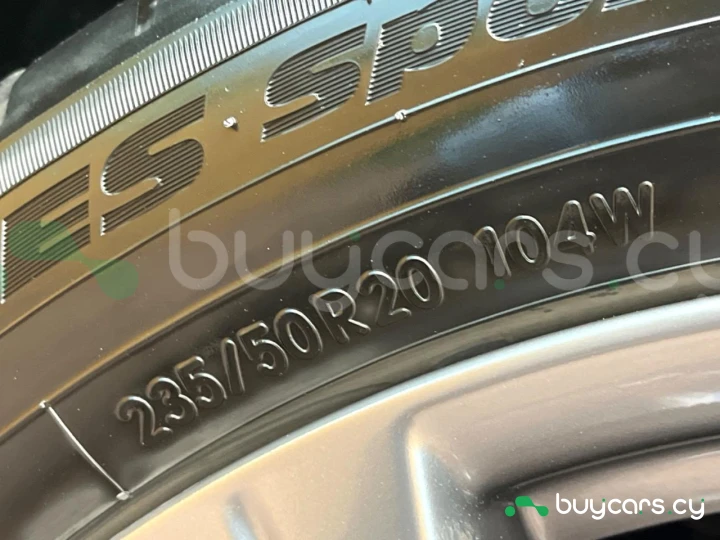 Mazda CX-80 Темно-красный