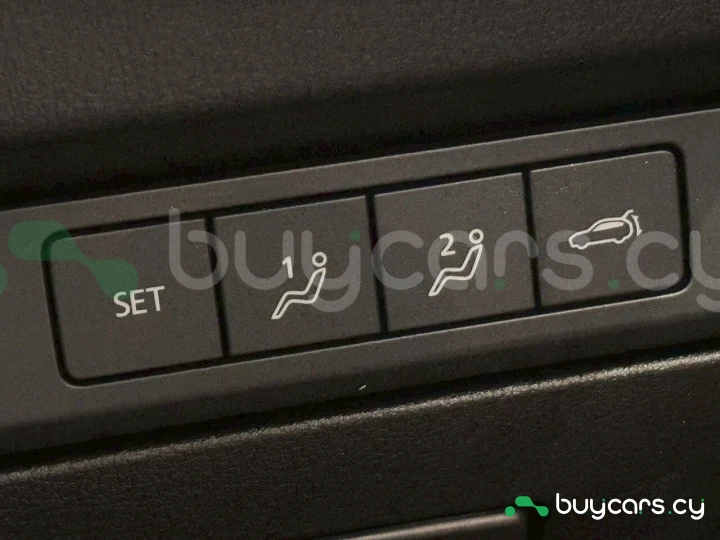 Mazda CX-80 Серый