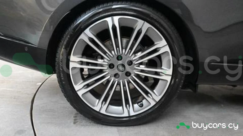 Land Rover Range Rover Серый