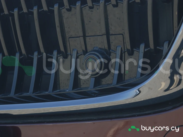 Mazda CX-80 Темно-красный