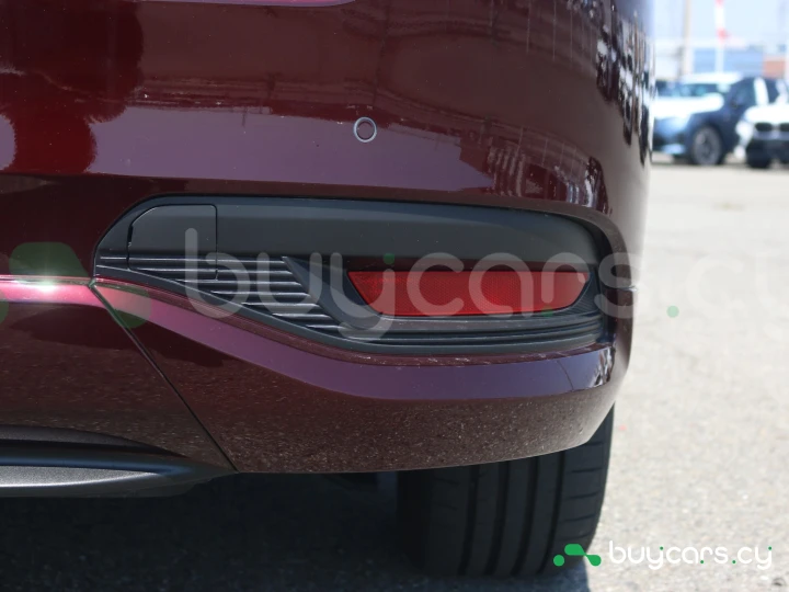 Mazda CX-80 Темно-красный