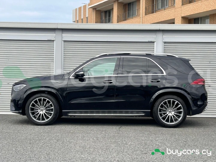 Mercedes GLE-class Black