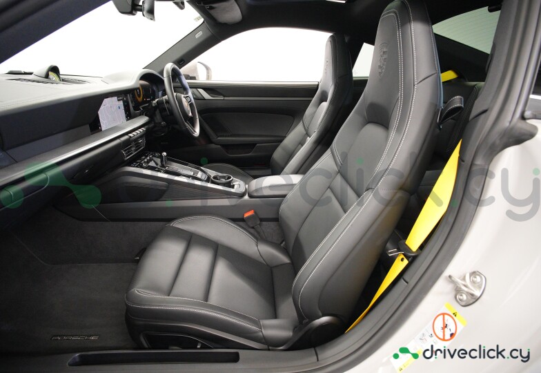 Porsche 911 White