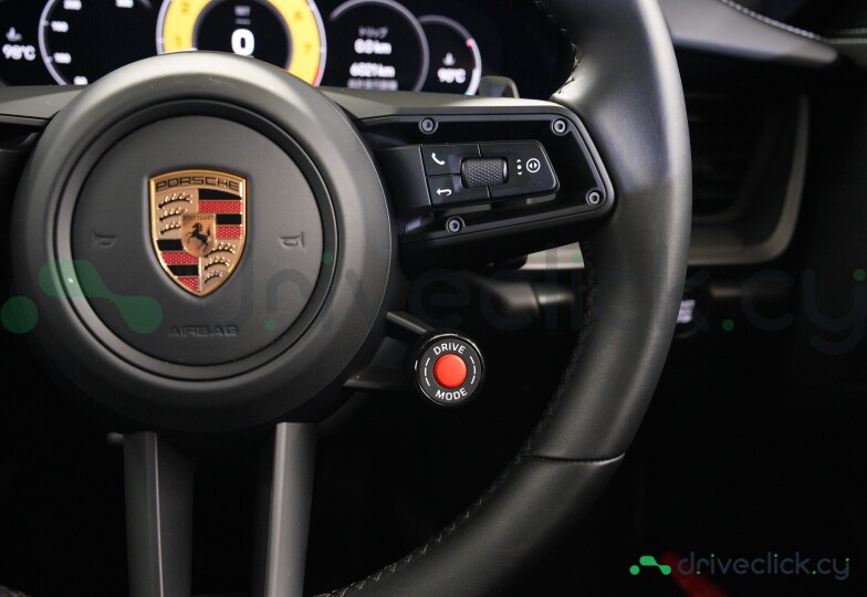 Porsche 911 White