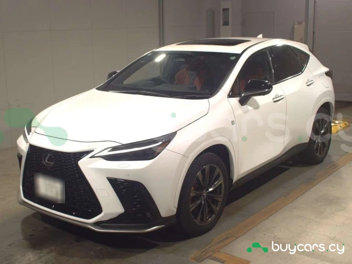 Lexus NX Белый