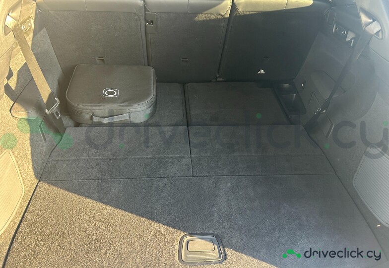 Mercedes EQS Black