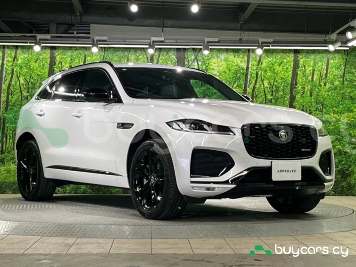 Jaguar F-Pace Белый