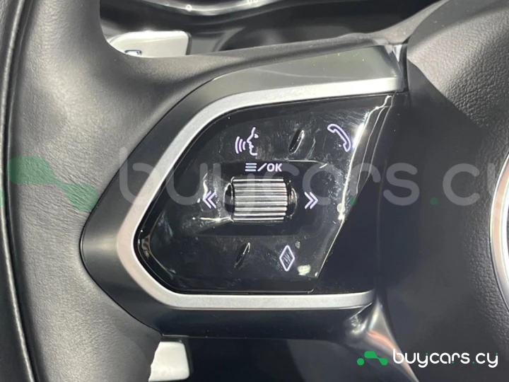 Jaguar F-Pace Белый