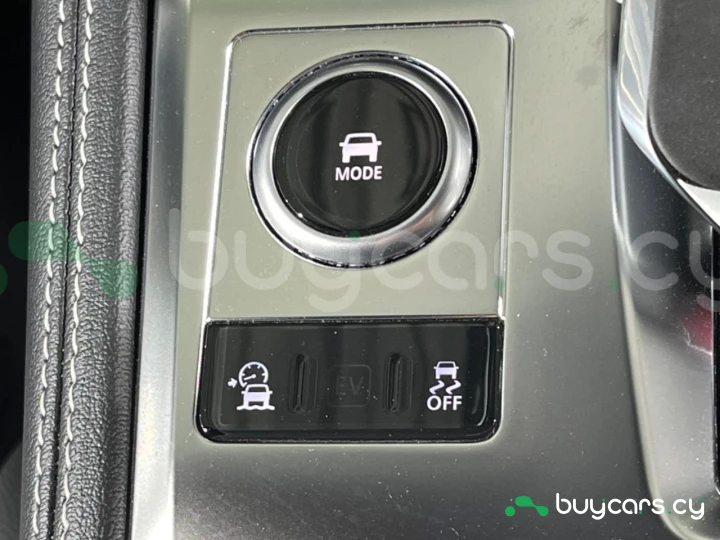 Jaguar F-Pace Белый