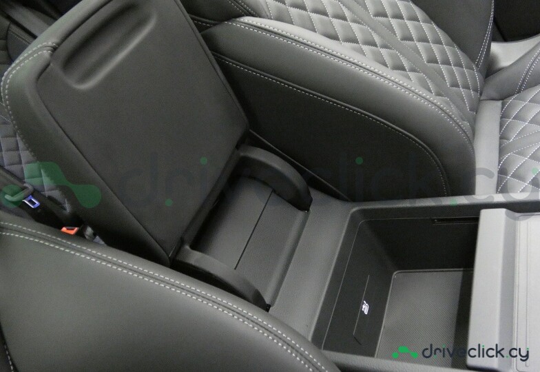 Audi Q5 Sportback Синий