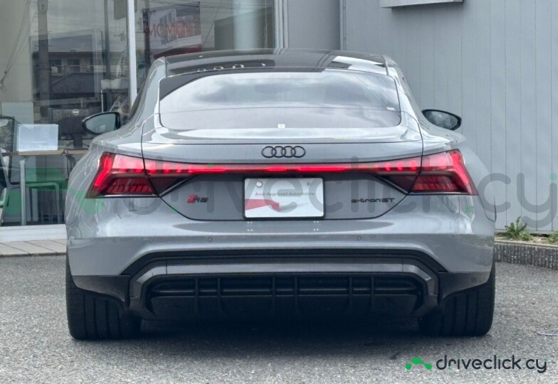 Audi RS e-tron GT Grey