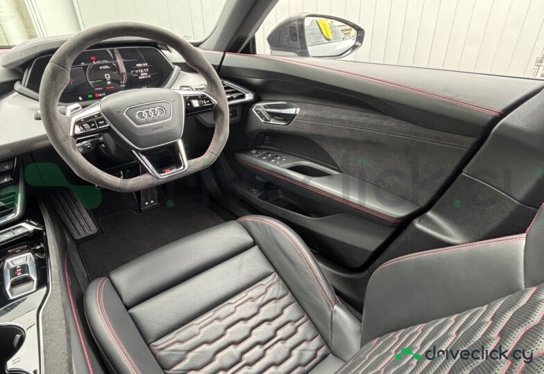 Audi RS e-tron GT Grey