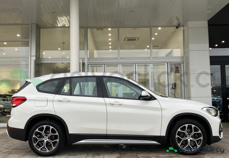 BMW X1 White