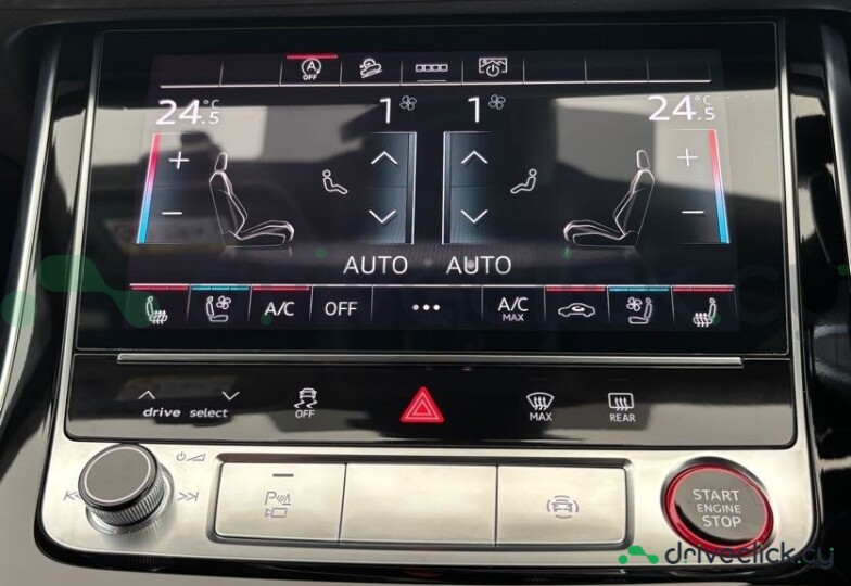 Audi RS Q8 White