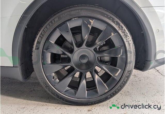 Tesla Model Y White