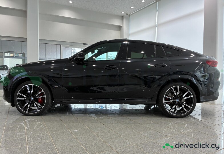 BMW X6 Черный