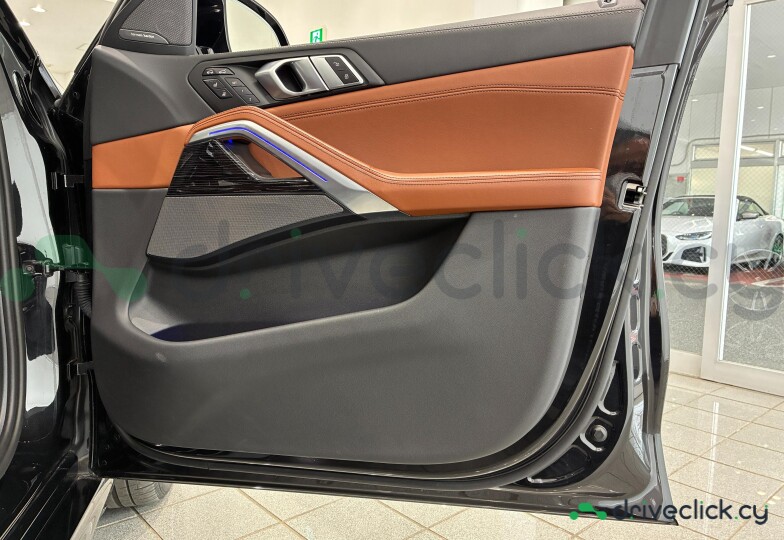 BMW X6 Черный