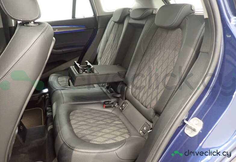 BMW X1 Blue