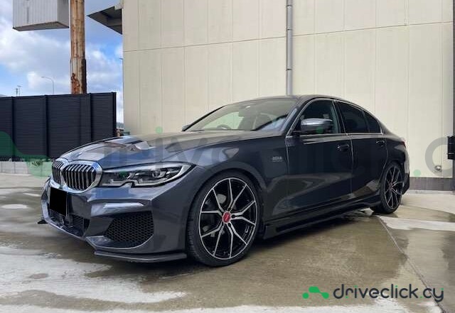 BMW 3 series Grey