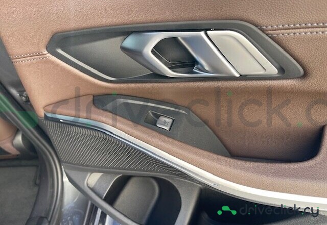 BMW 3 series Grey