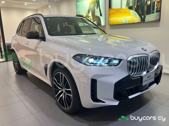 BMW X5 Белый