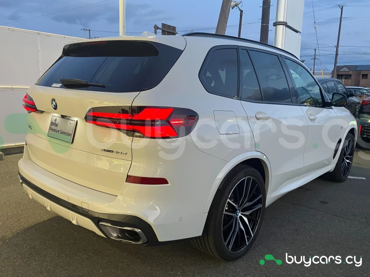 BMW X5 Белый