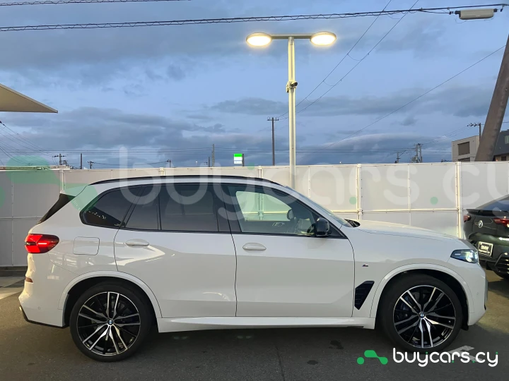 BMW X5 Белый
