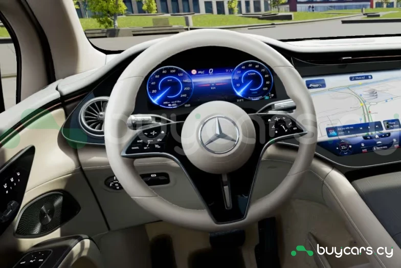 Mercedes EQS SUV Черный