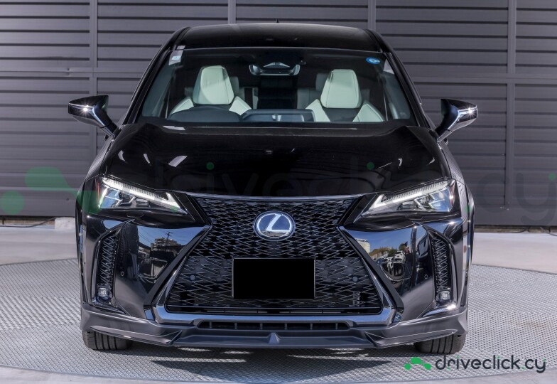 Lexus UX Black