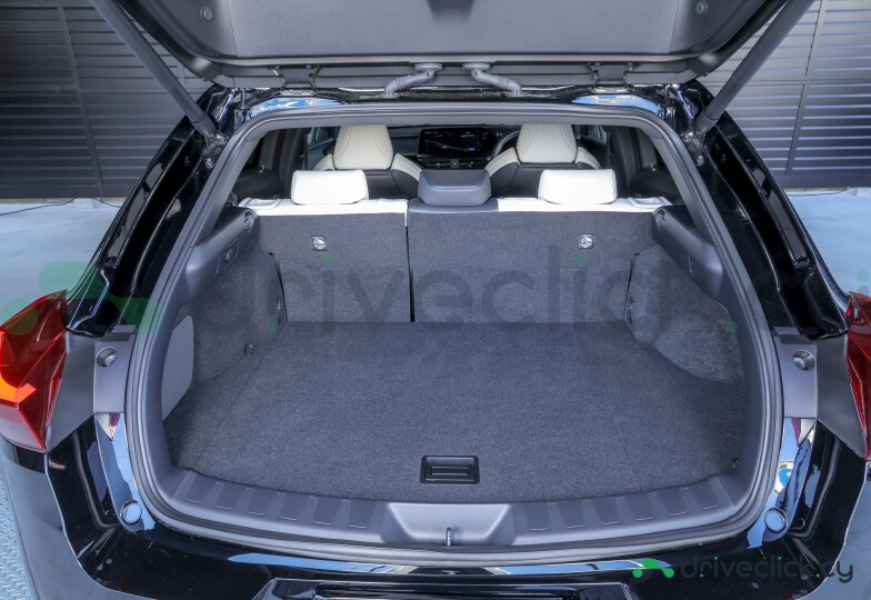 Lexus UX Black