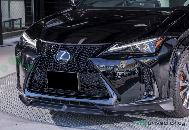 Lexus UX Black