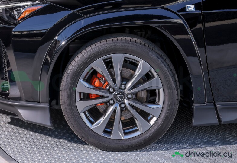 Lexus UX Black