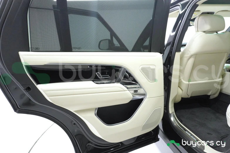 Land Rover Range Rover Черный