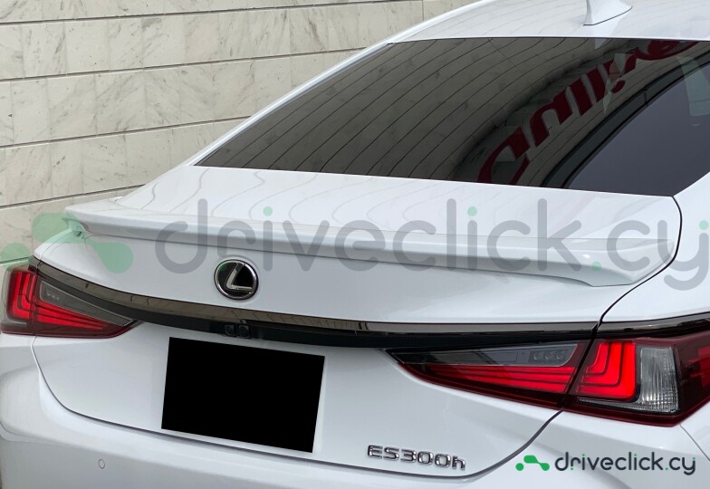 Lexus ES White
