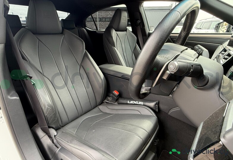 Lexus ES White