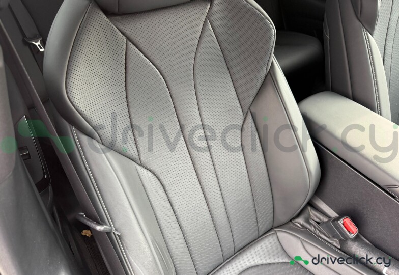 Lexus ES White
